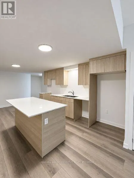 2 - 76 DOROTHY STREET #2