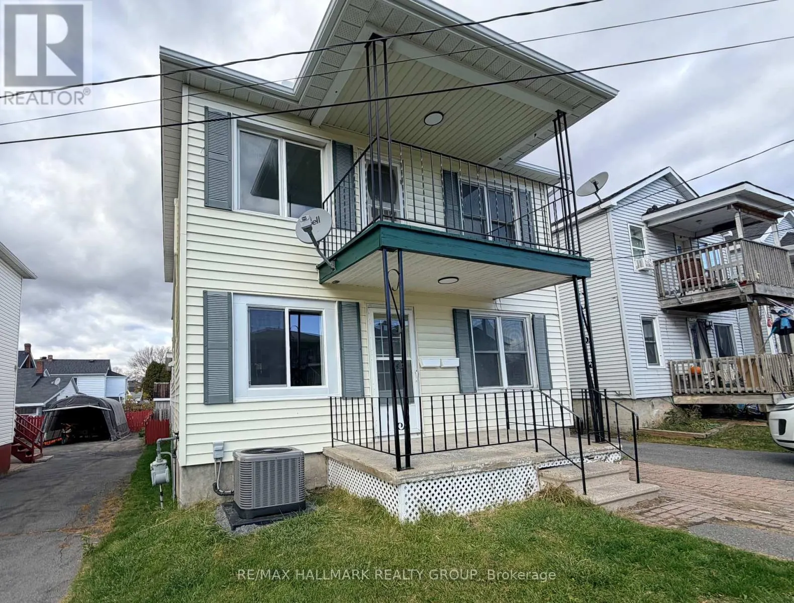 1206-1208 EASTON AVENUE