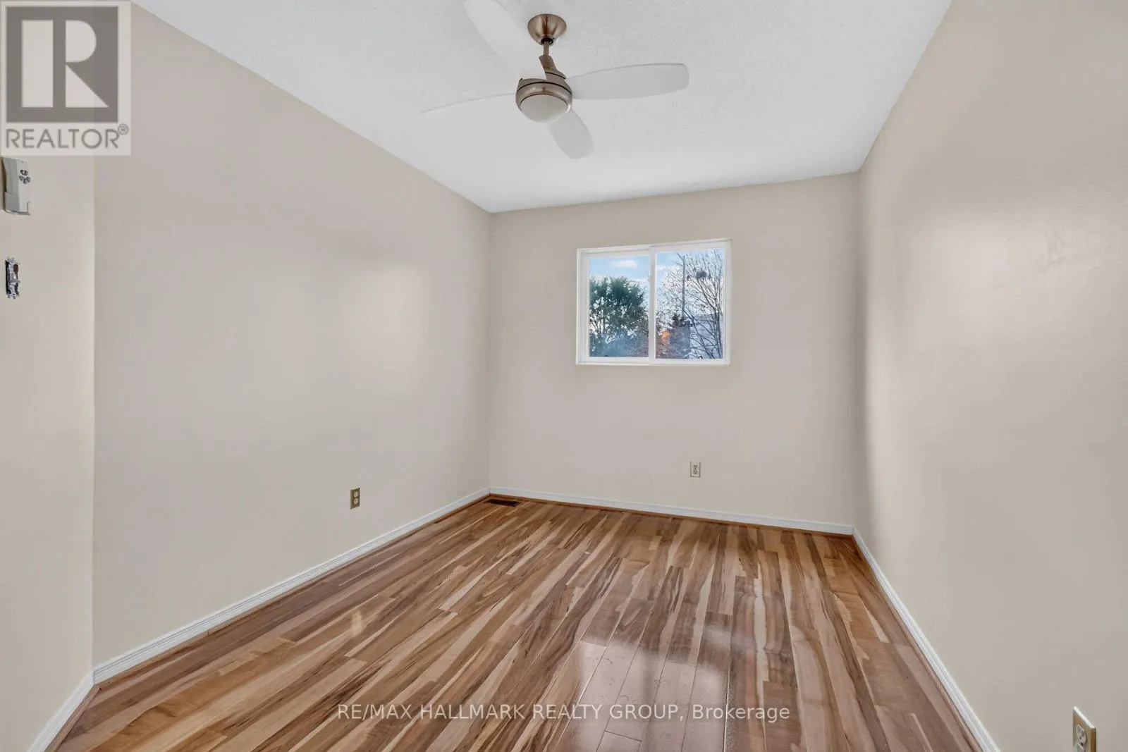 32 HAVENHURST CRESCENT