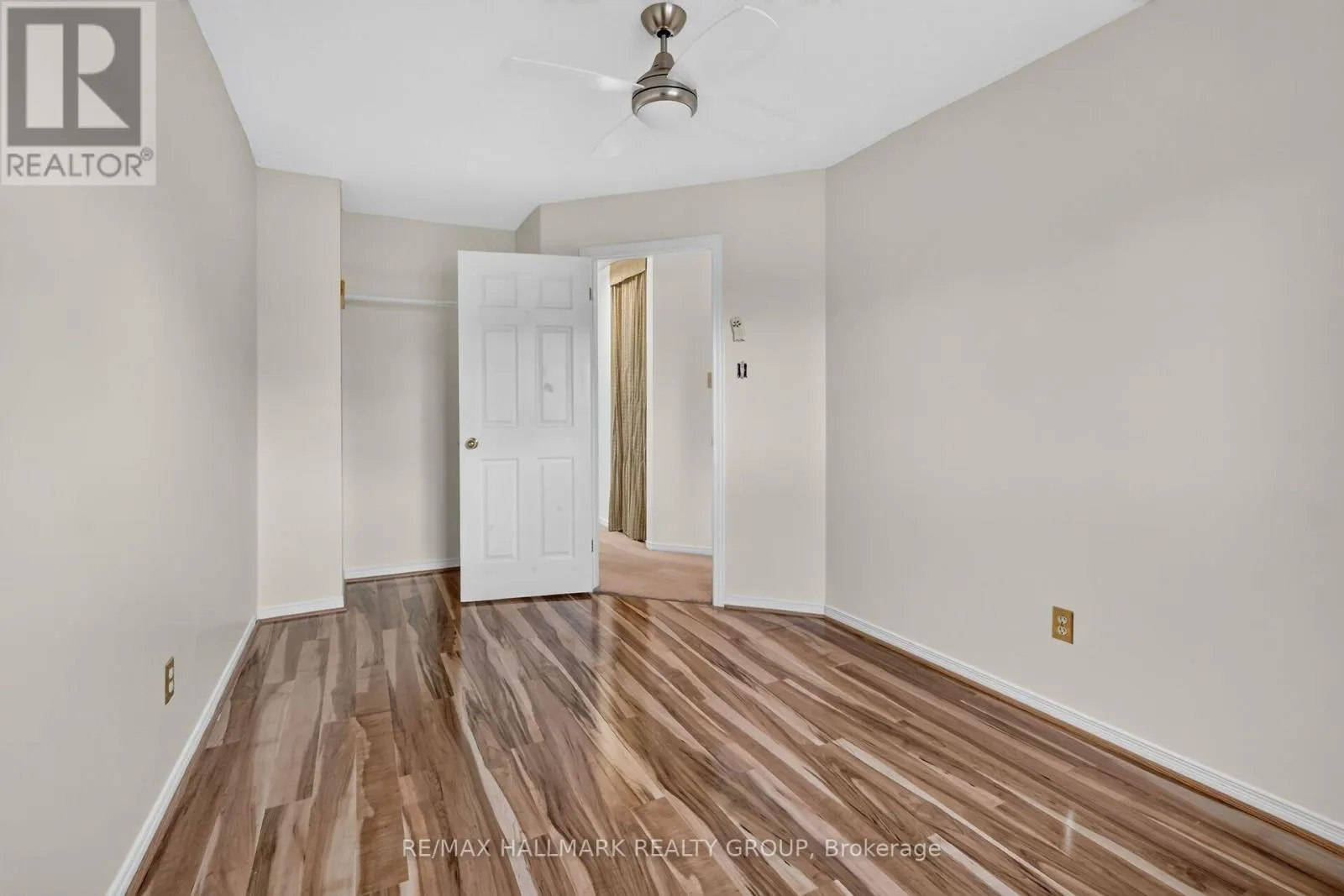 32 HAVENHURST CRESCENT