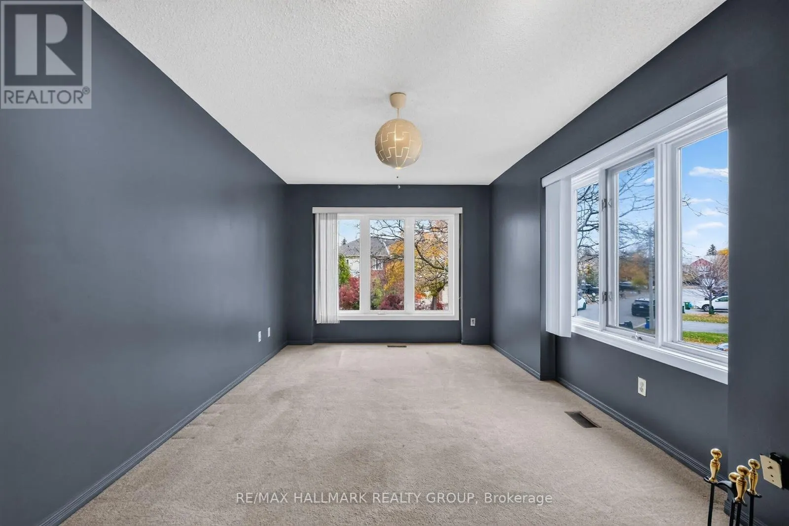 32 HAVENHURST CRESCENT
