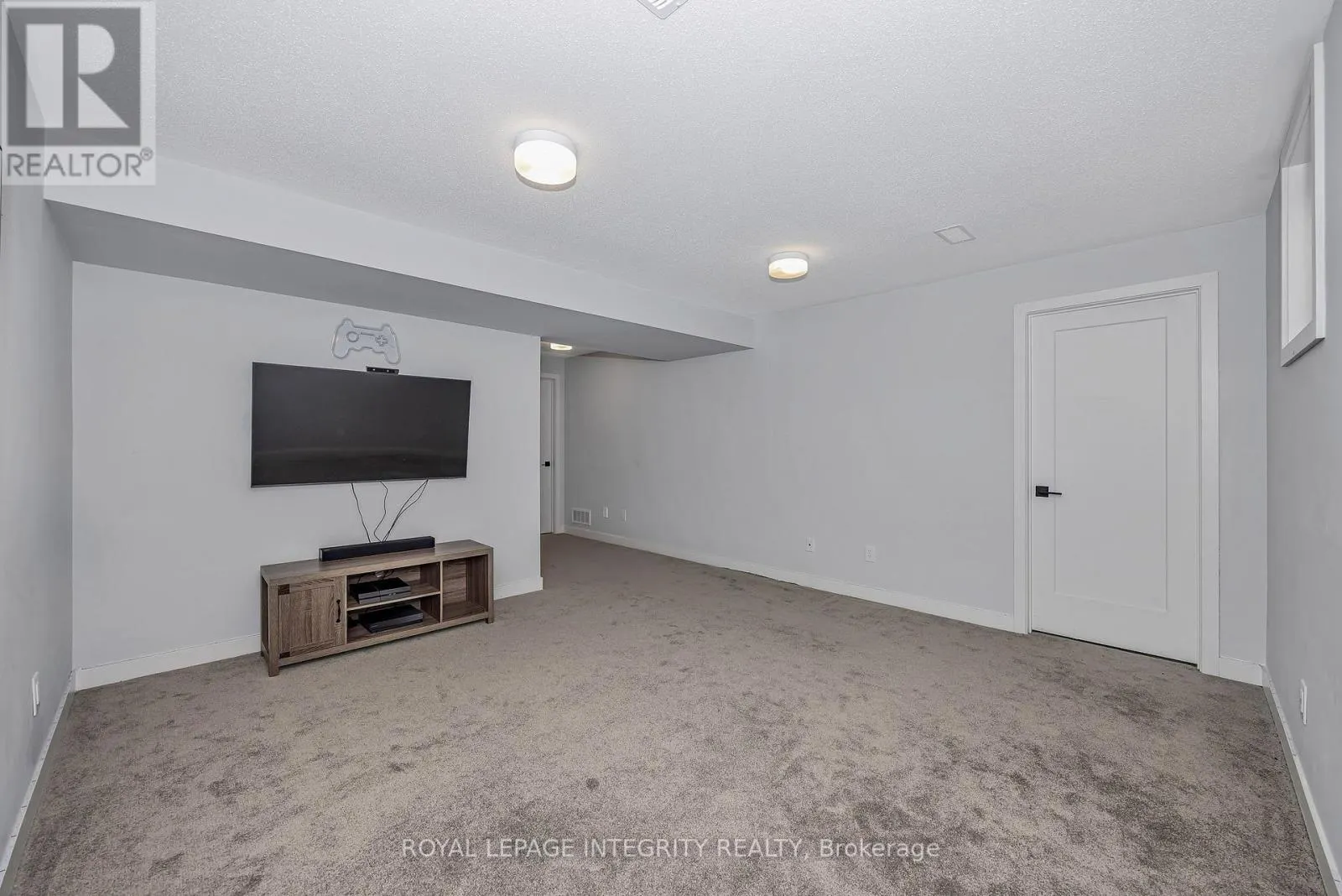 2107 WINSOME TERRACE