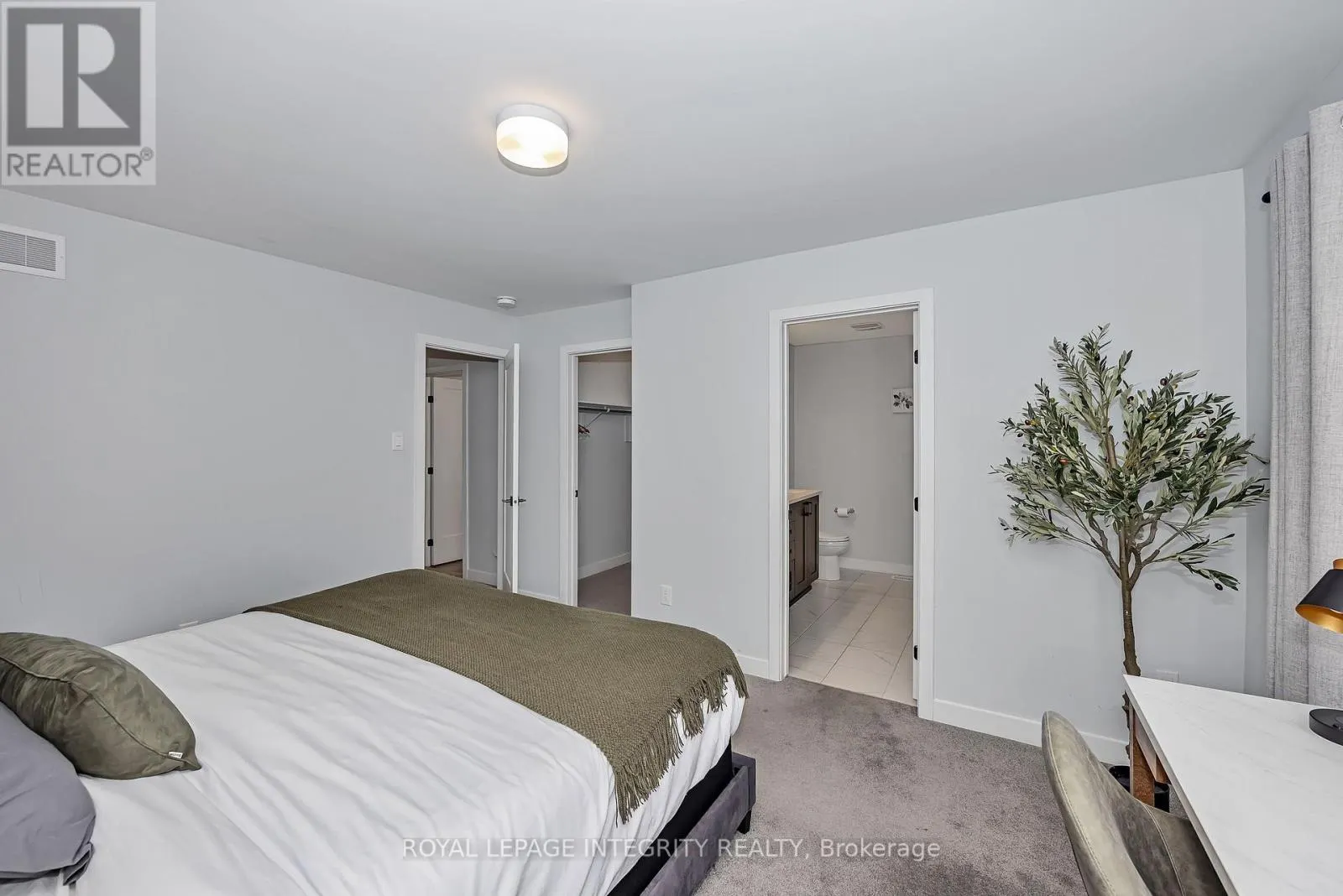 2107 WINSOME TERRACE