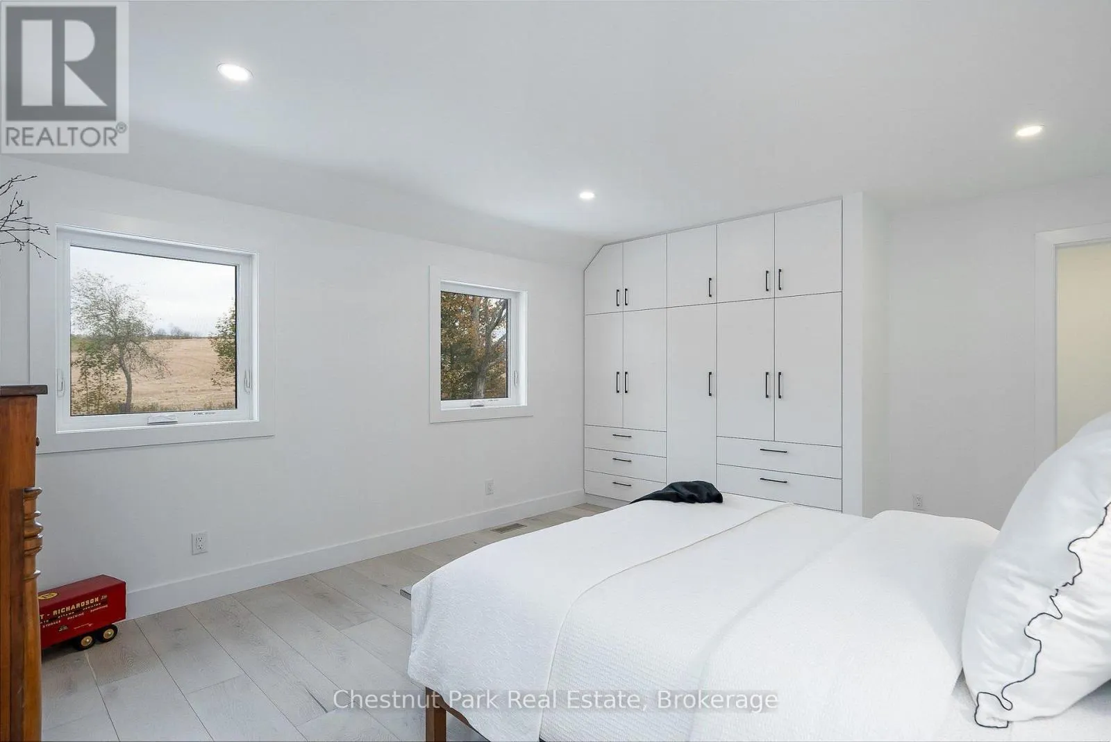 495957 GREY ROAD 2