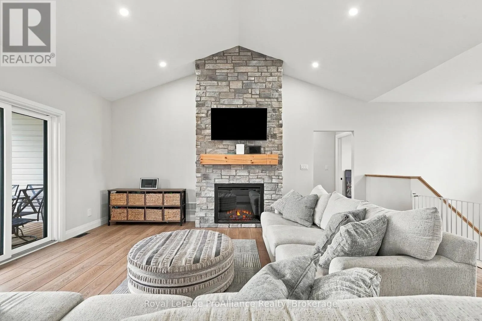 1808 HARRINGTON ROAD
