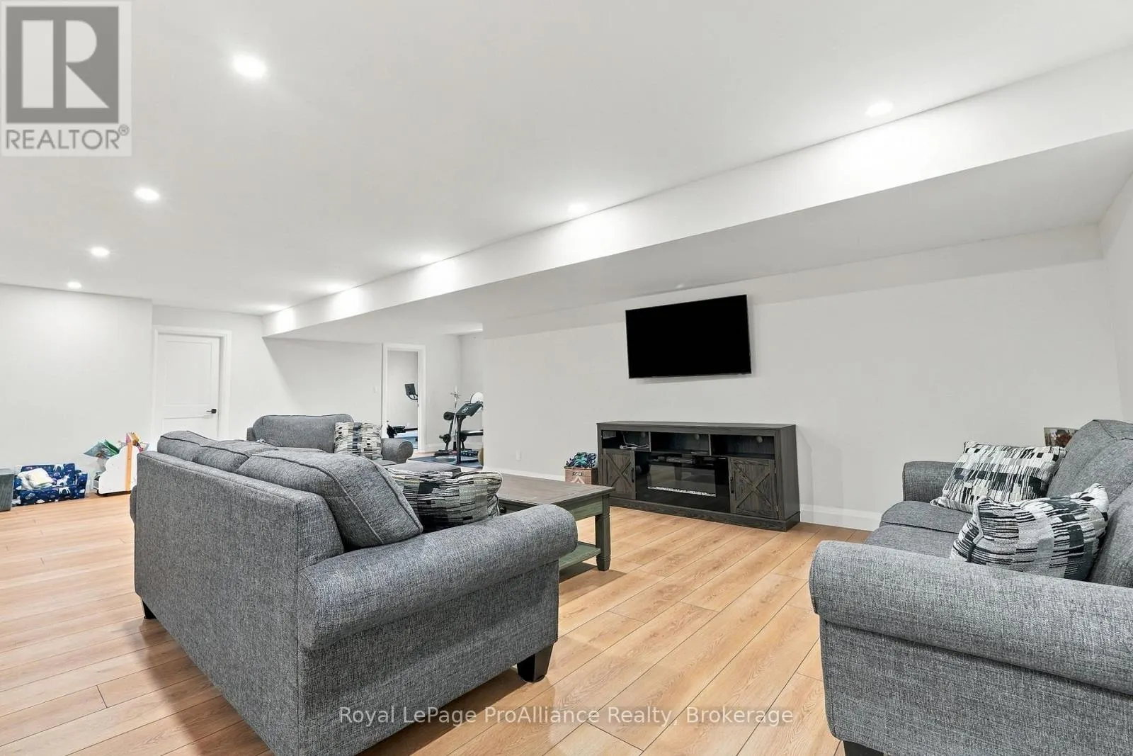 1808 HARRINGTON ROAD