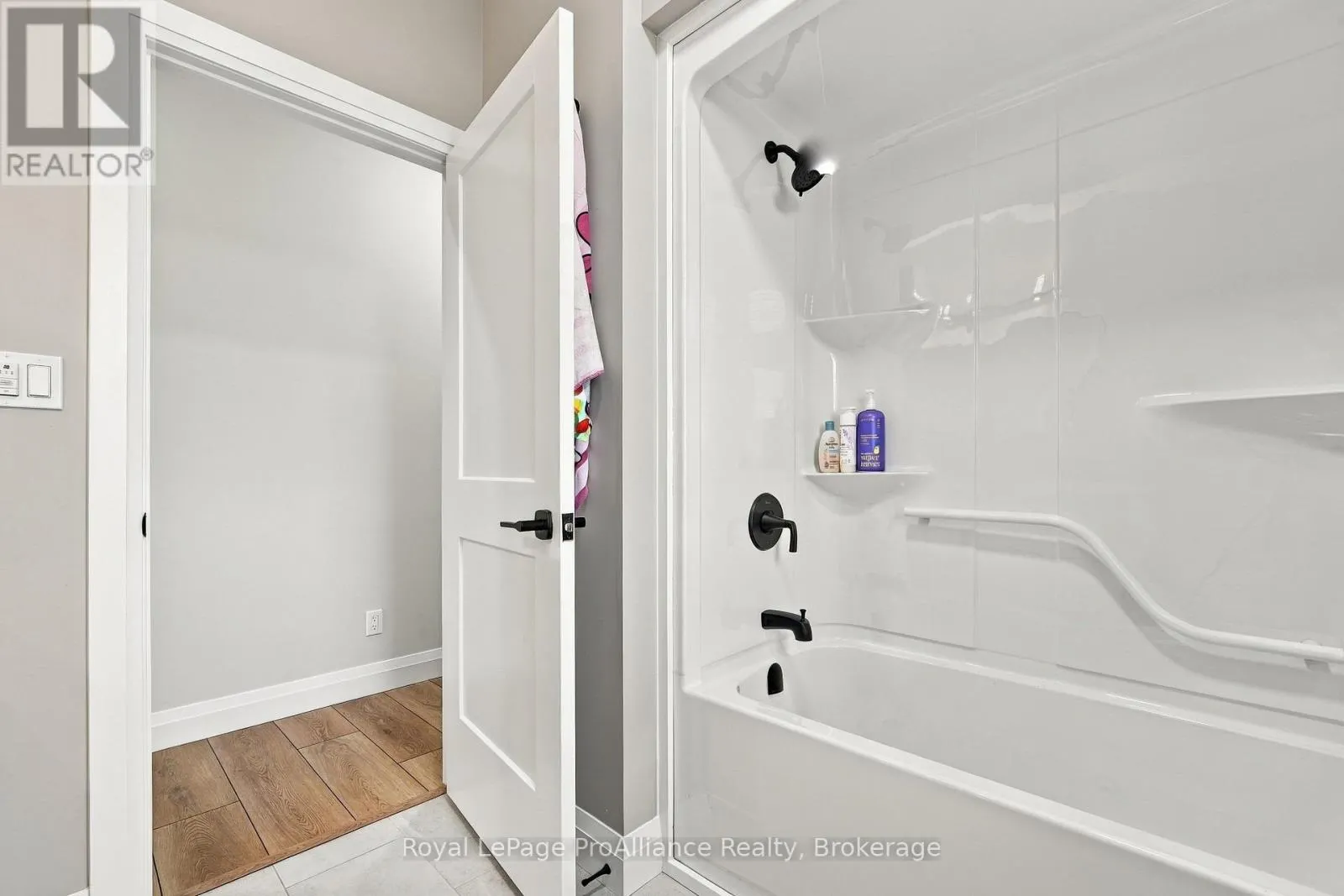 1808 HARRINGTON ROAD