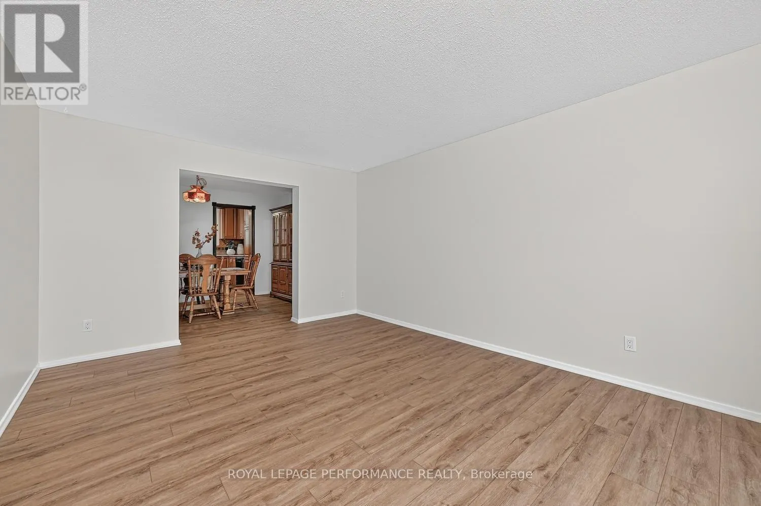 171 - 3290 SOUTHGATE ROAD