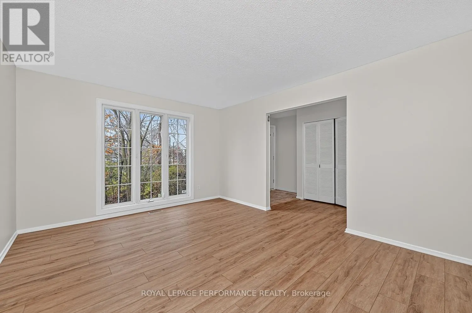 171 - 3290 SOUTHGATE ROAD