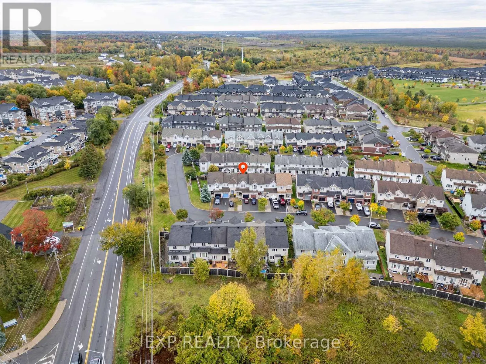 333 ROLLING MEADOW CRESCENT