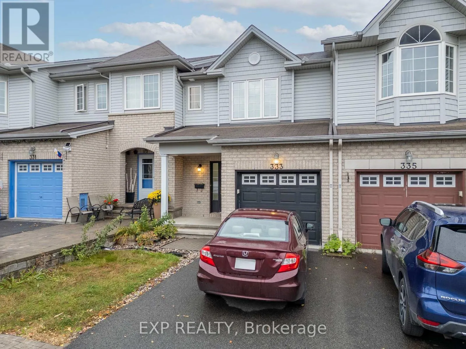 333 ROLLING MEADOW CRESCENT