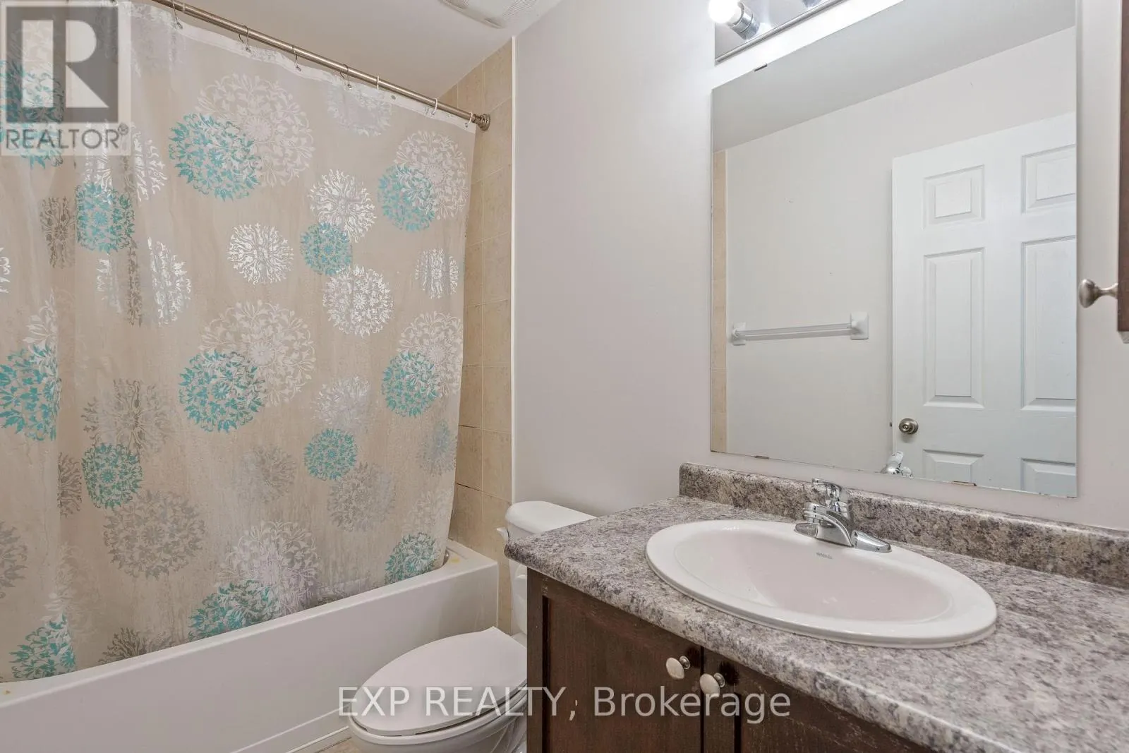 333 ROLLING MEADOW CRESCENT