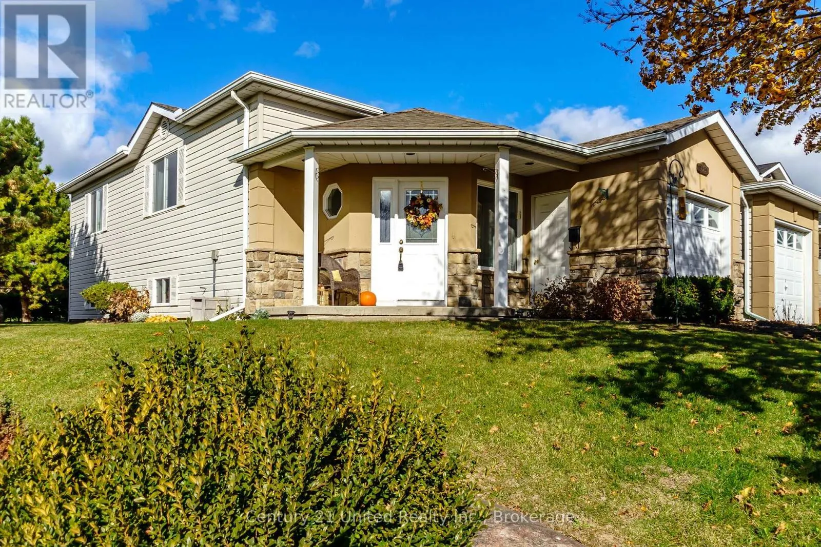 626 TRAILVIEW DRIVE