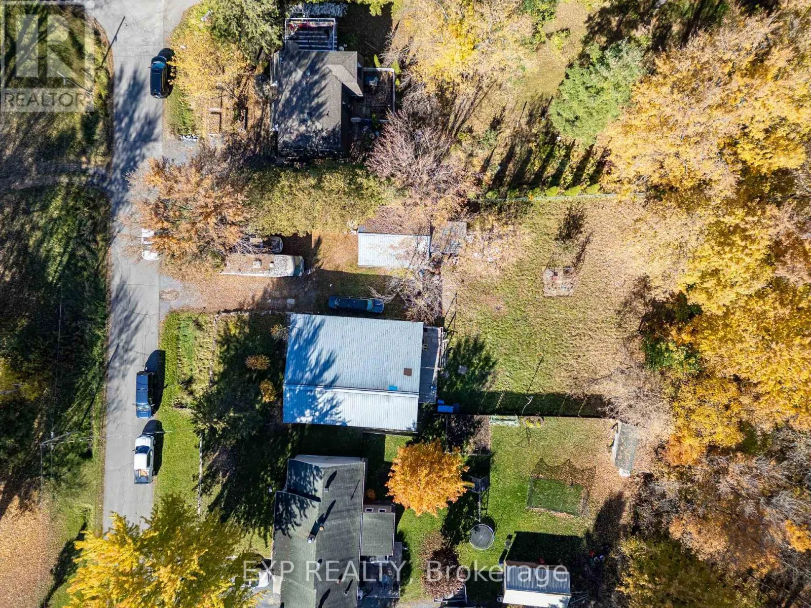1089 ARMSTRONG ROAD