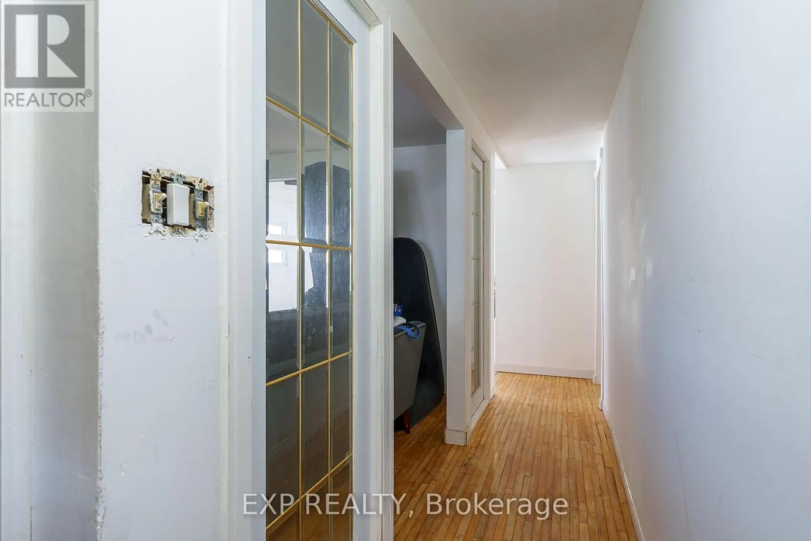 1089 ARMSTRONG ROAD