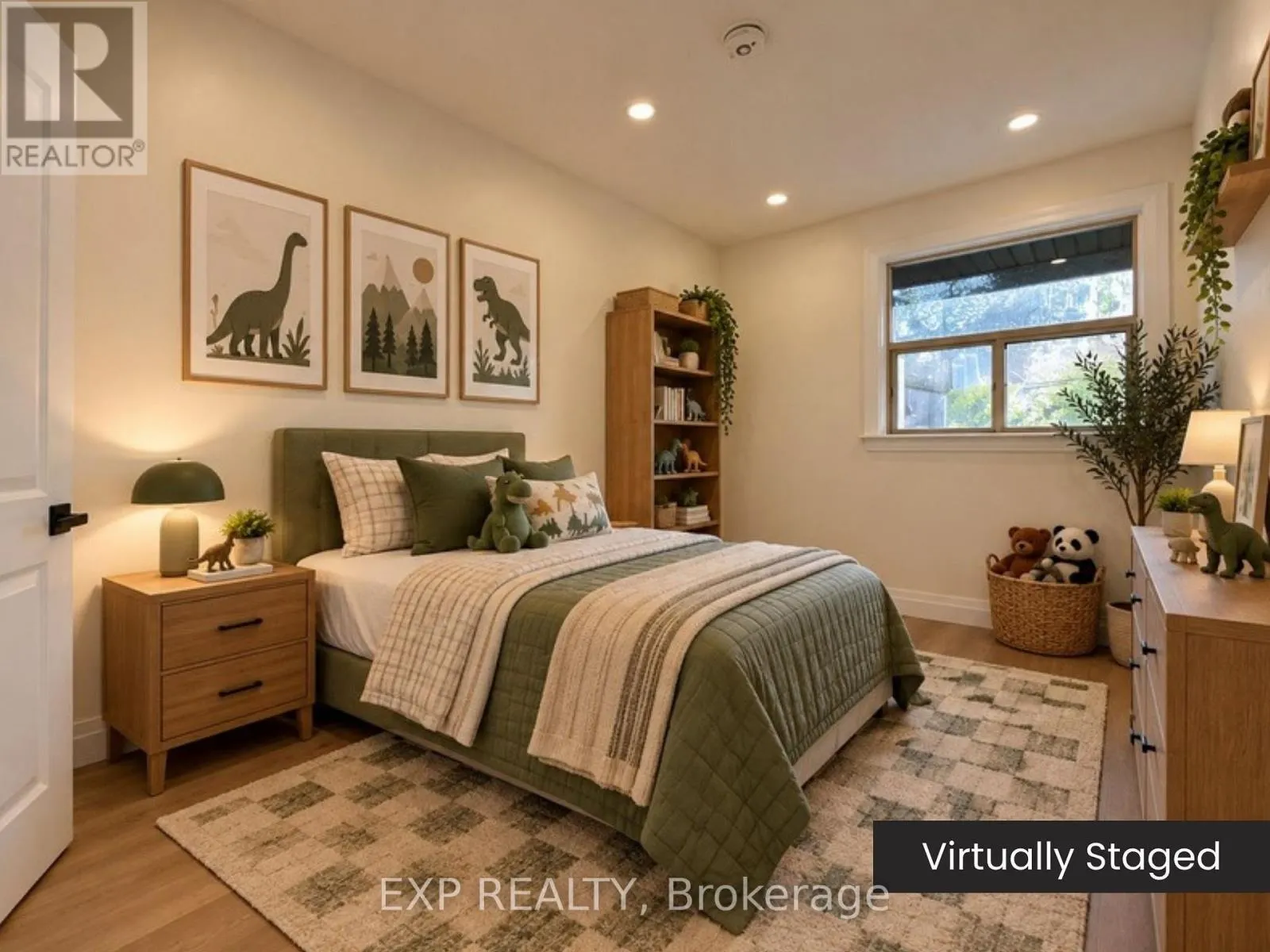 UPPER - 117 WAVERLEY DRIVE