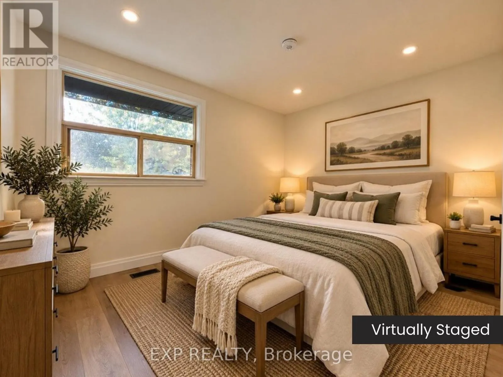 UPPER - 117 WAVERLEY DRIVE