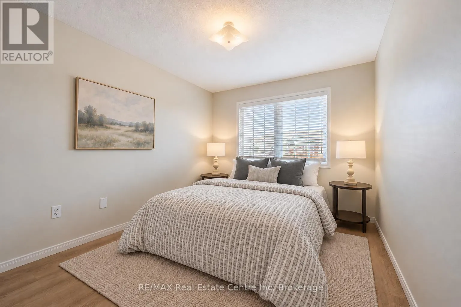 38 - 210 DAWN AVENUE #38