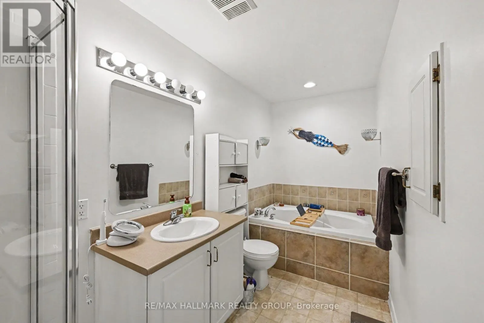261 SADDLESMITH CIRCLE