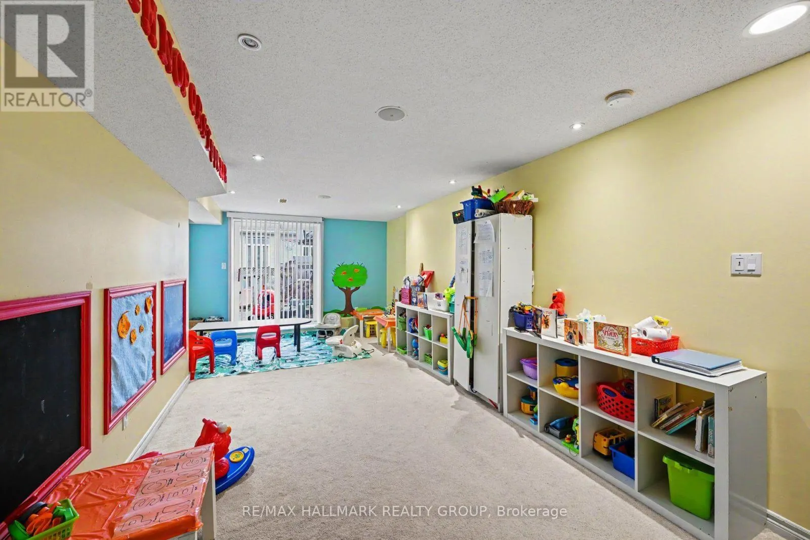 261 SADDLESMITH CIRCLE
