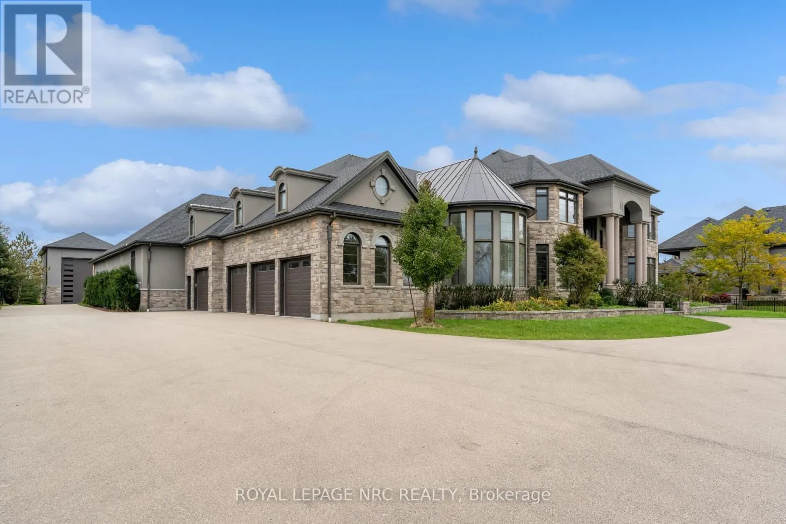 11037 NIAGARA RIVER PARKWAY