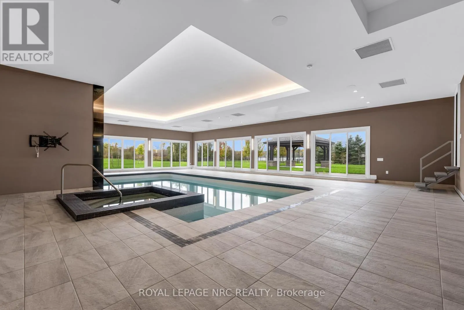 11037 NIAGARA RIVER PARKWAY