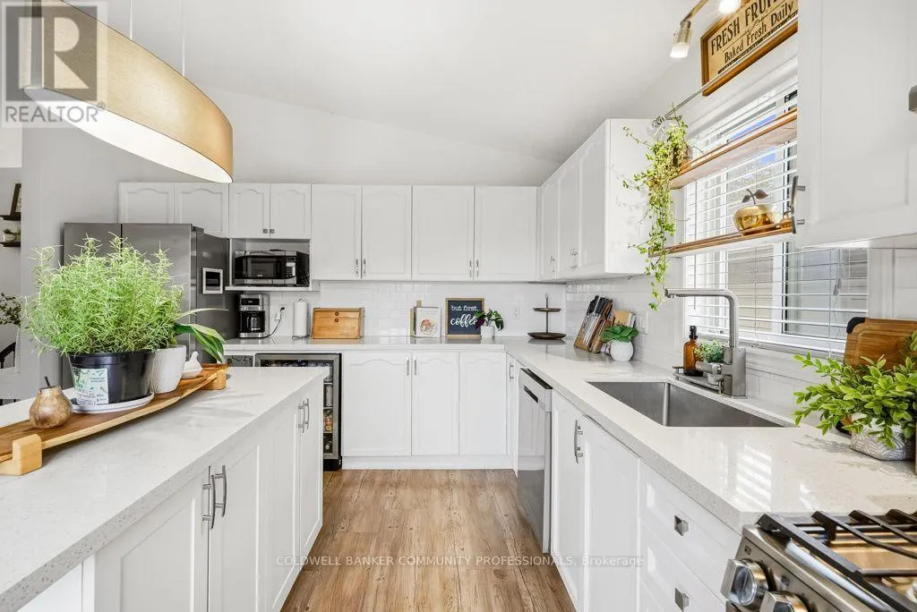 4219 TAYLOR COURT