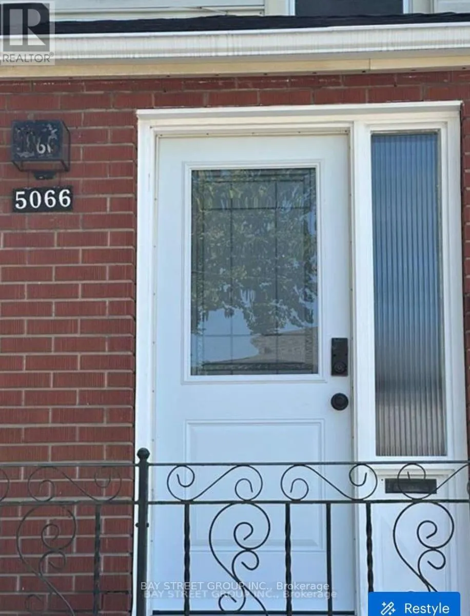 UPPER - 5066 WILLMOTT STREET