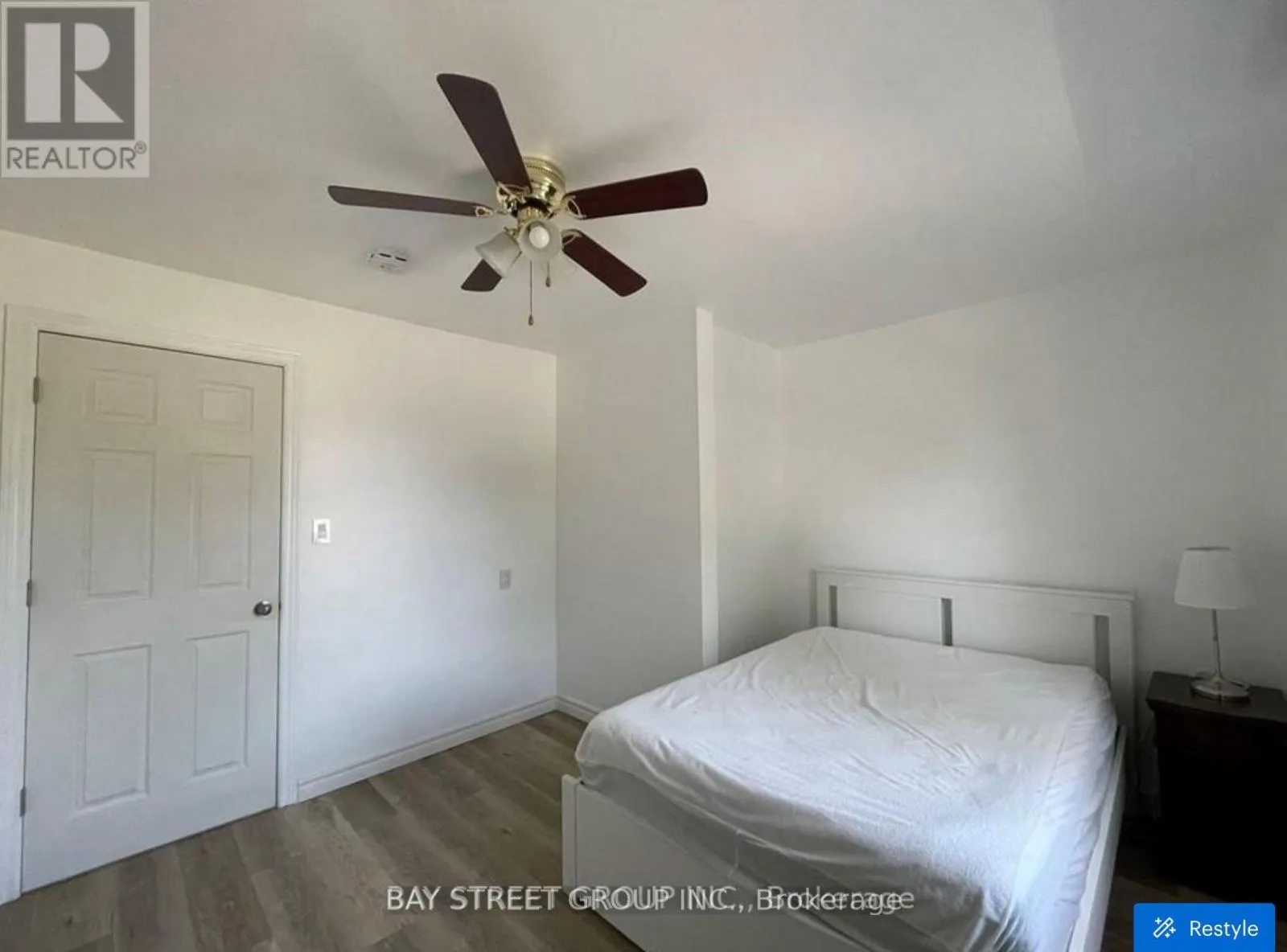 UPPER - 5066 WILLMOTT STREET