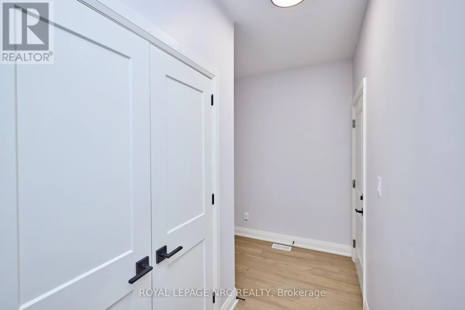 185 HODGKINS AVENUE