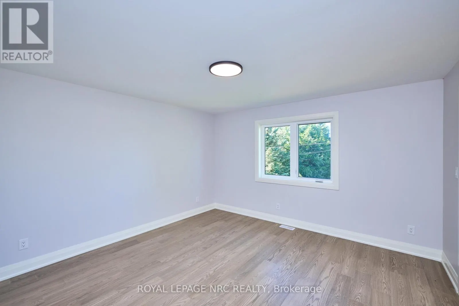 185 HODGKINS AVENUE