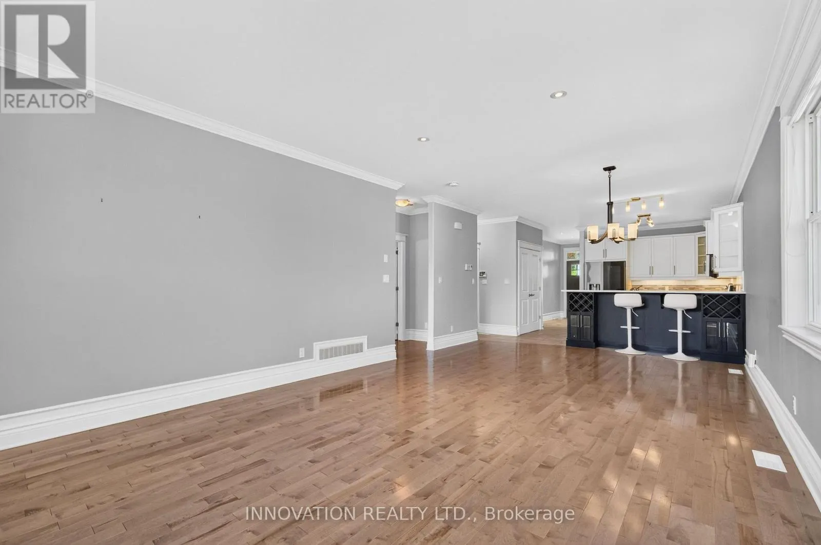 132 KEMPTEN COURT