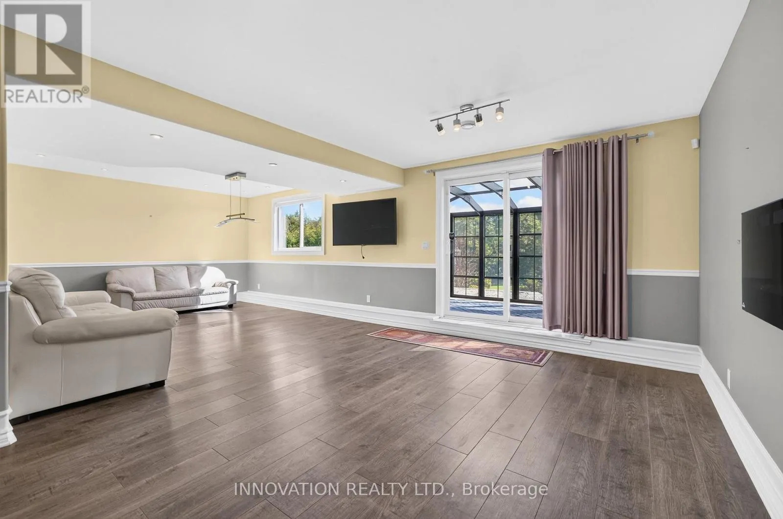 132 KEMPTEN COURT