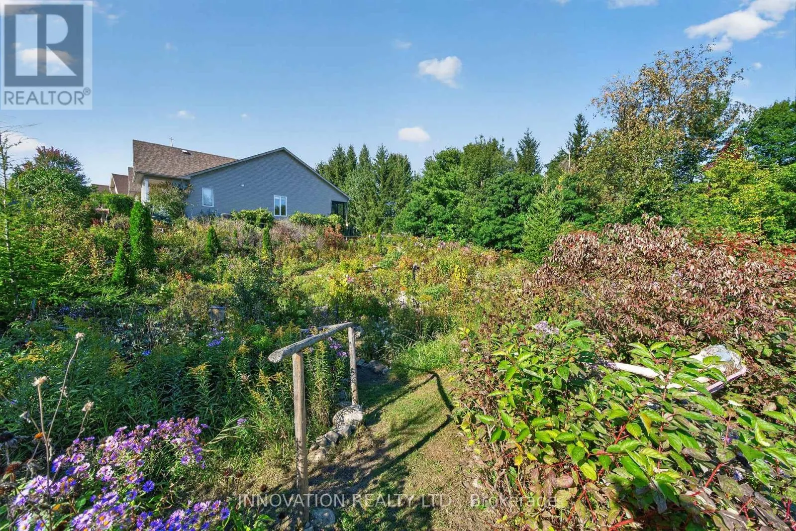 132 KEMPTEN COURT