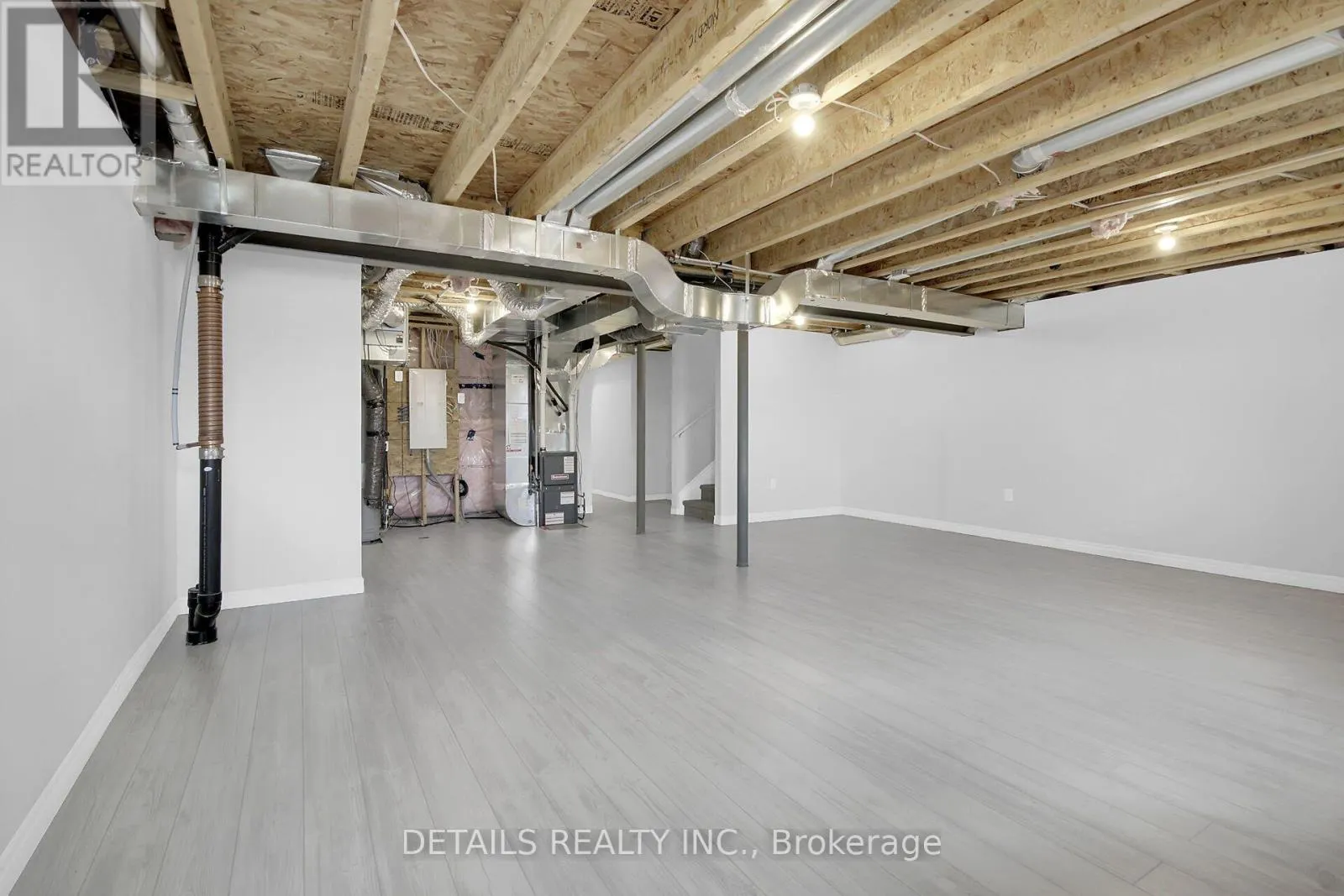 116 UNITY PLACE