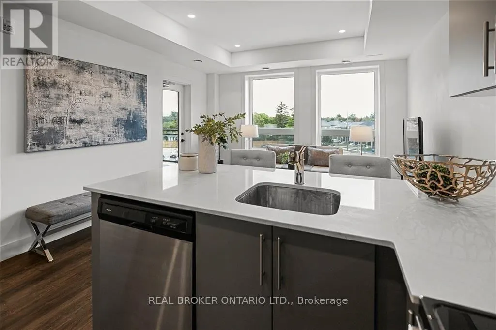 313 - 26 LOWES ROAD
