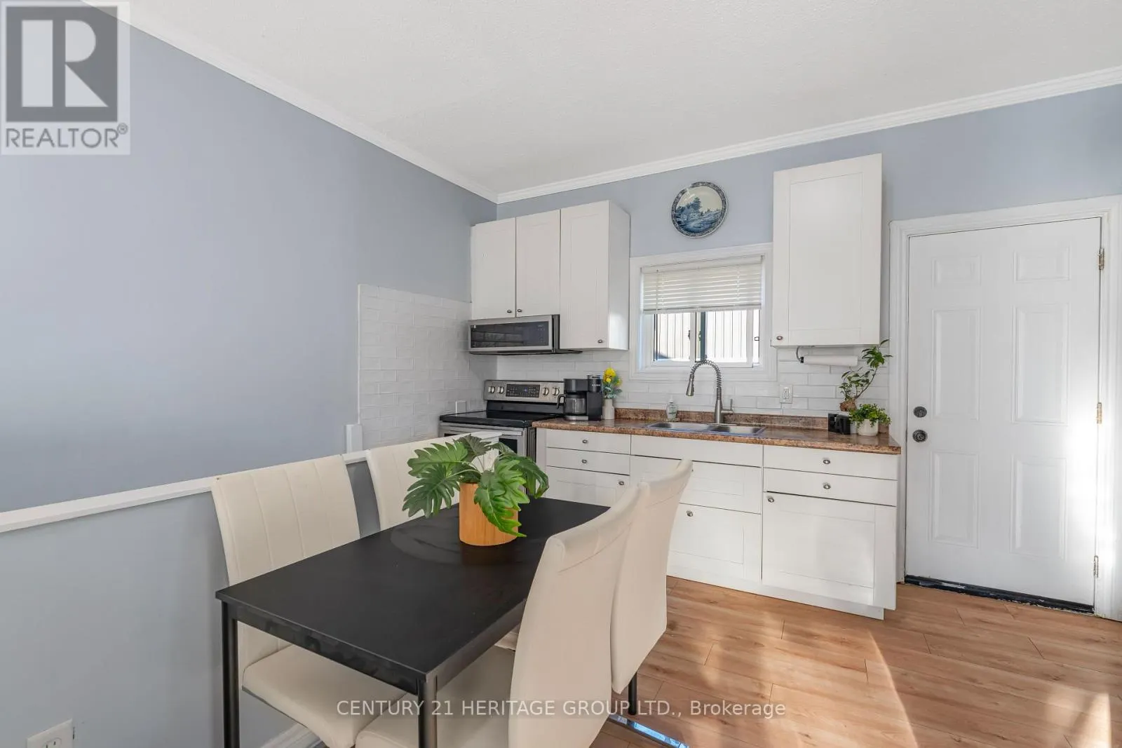 35 DOUGLAS AVENUE