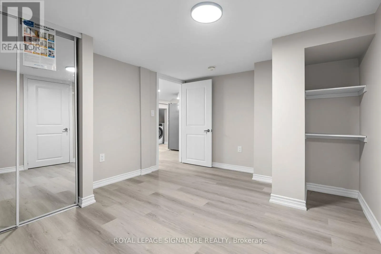 (BASEMENT SUITE) - 1 AITCHISON AVENUE