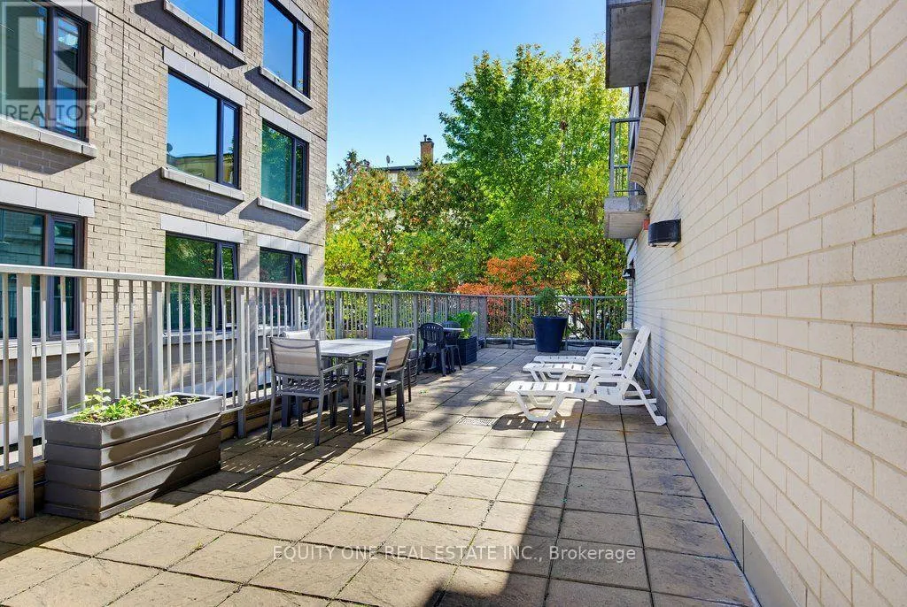 210 - 200 BESSERER STREET