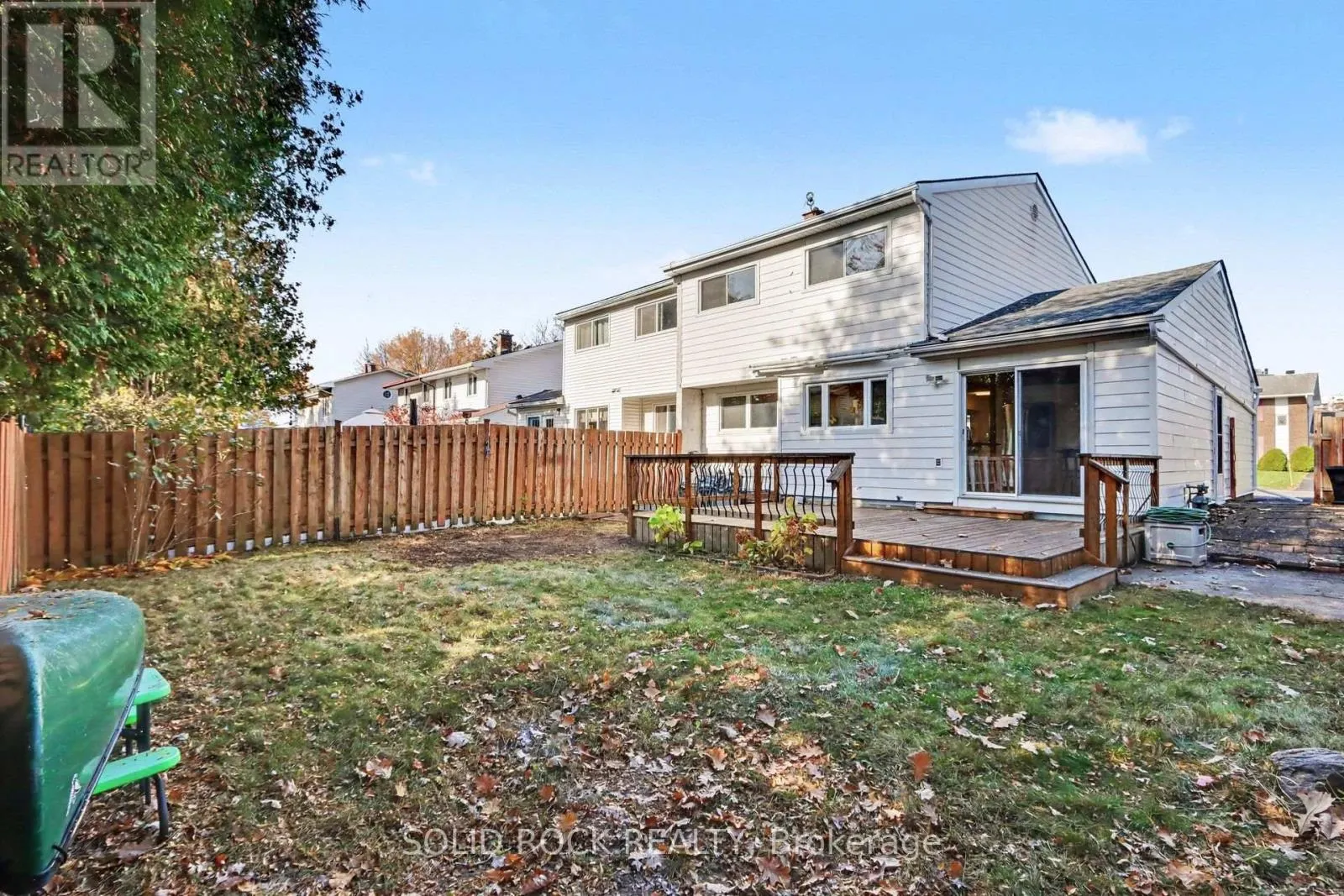 36 MEADOWBANK DRIVE