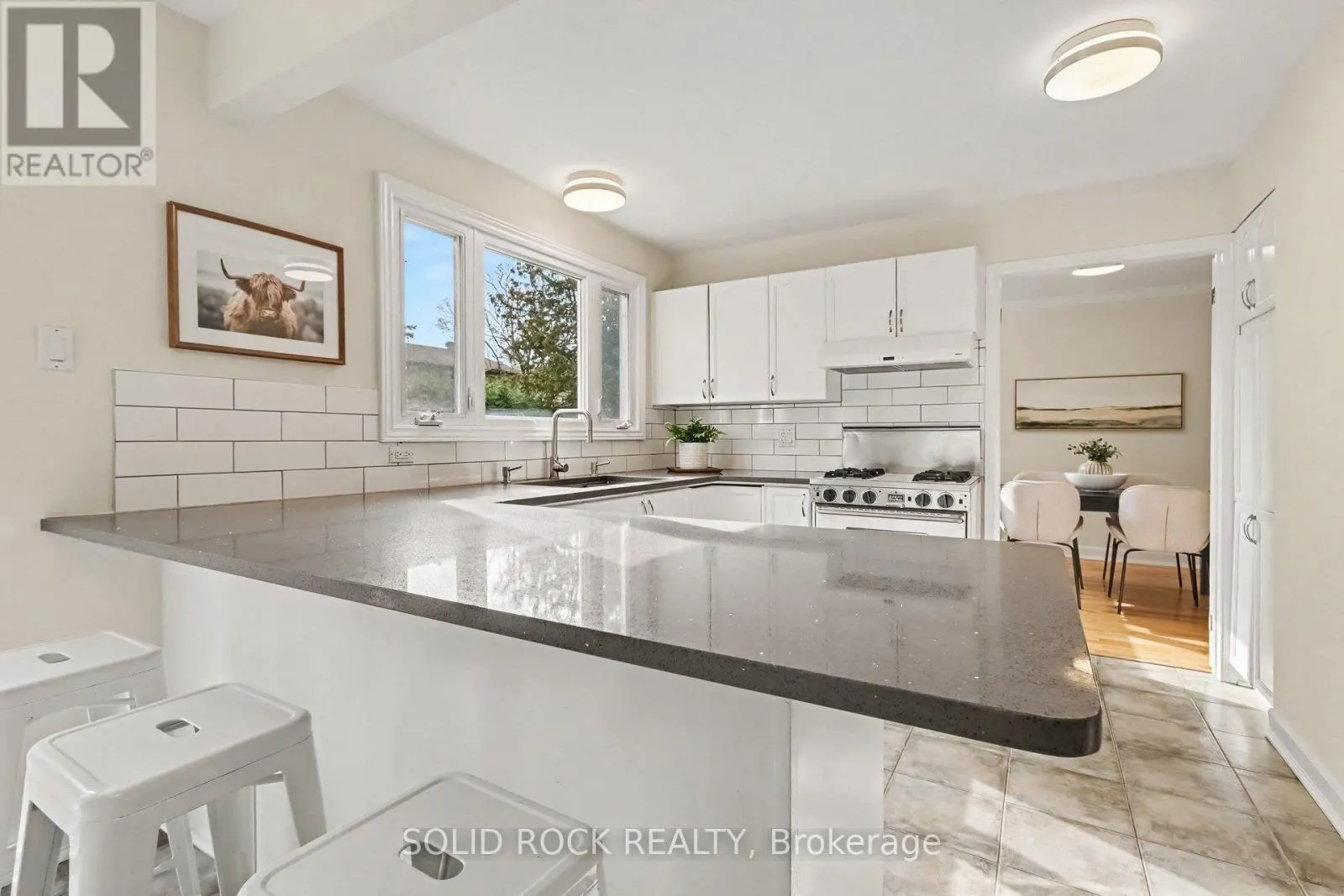 36 MEADOWBANK DRIVE