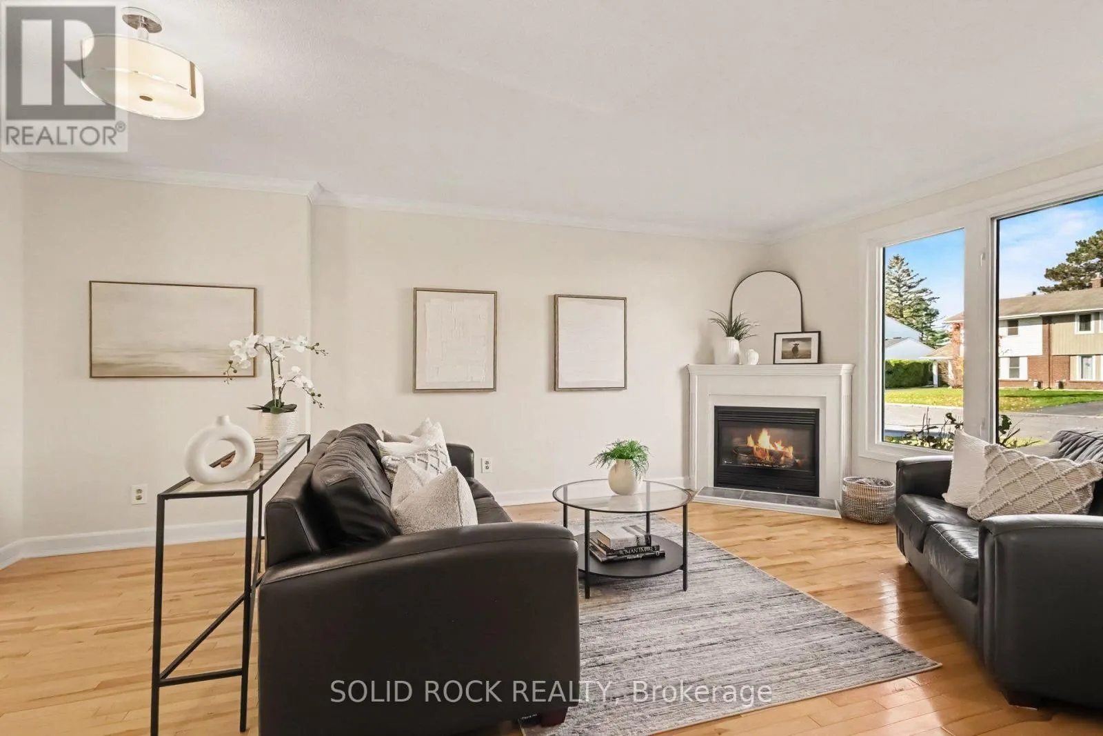 36 MEADOWBANK DRIVE