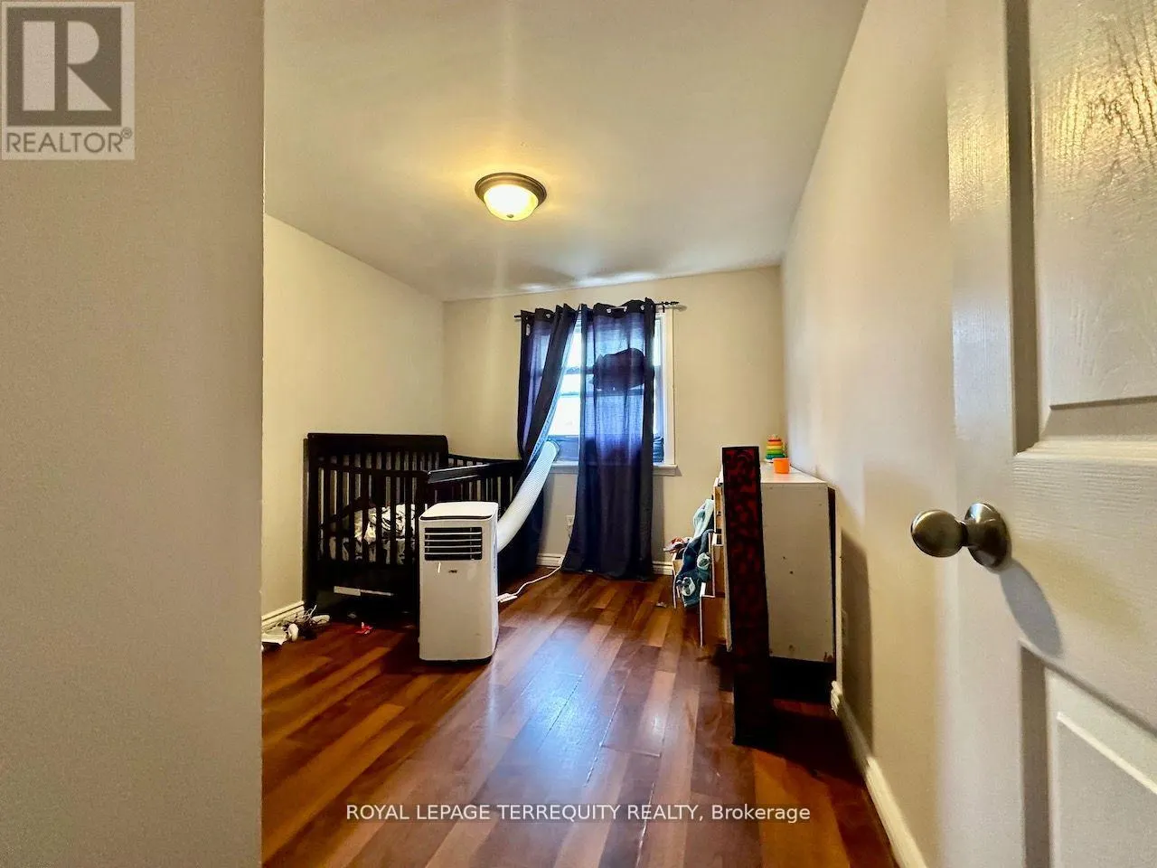 10 ORCHARD PLACE