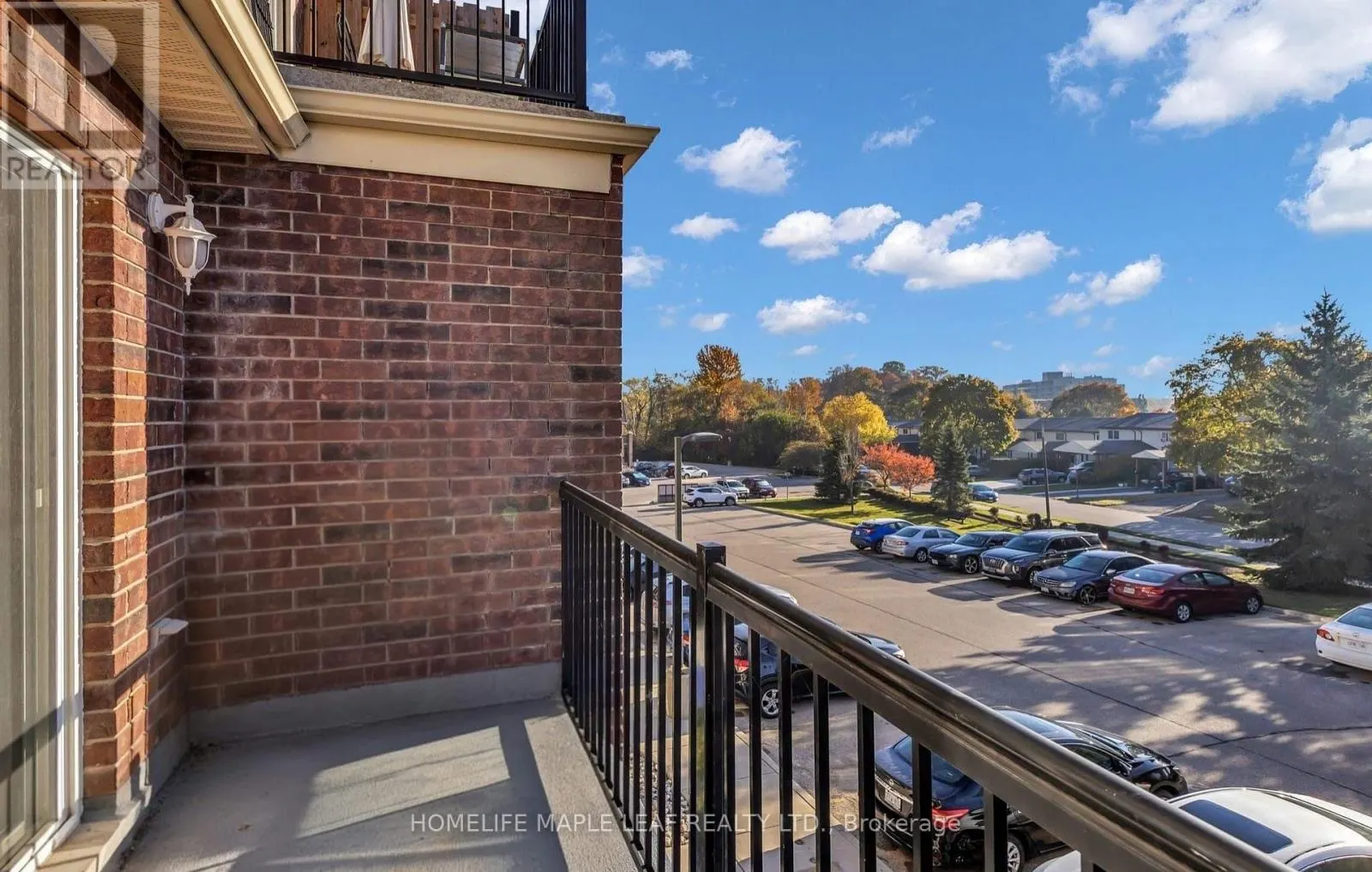 3D - 45 CEDAR HILL CRESCENT