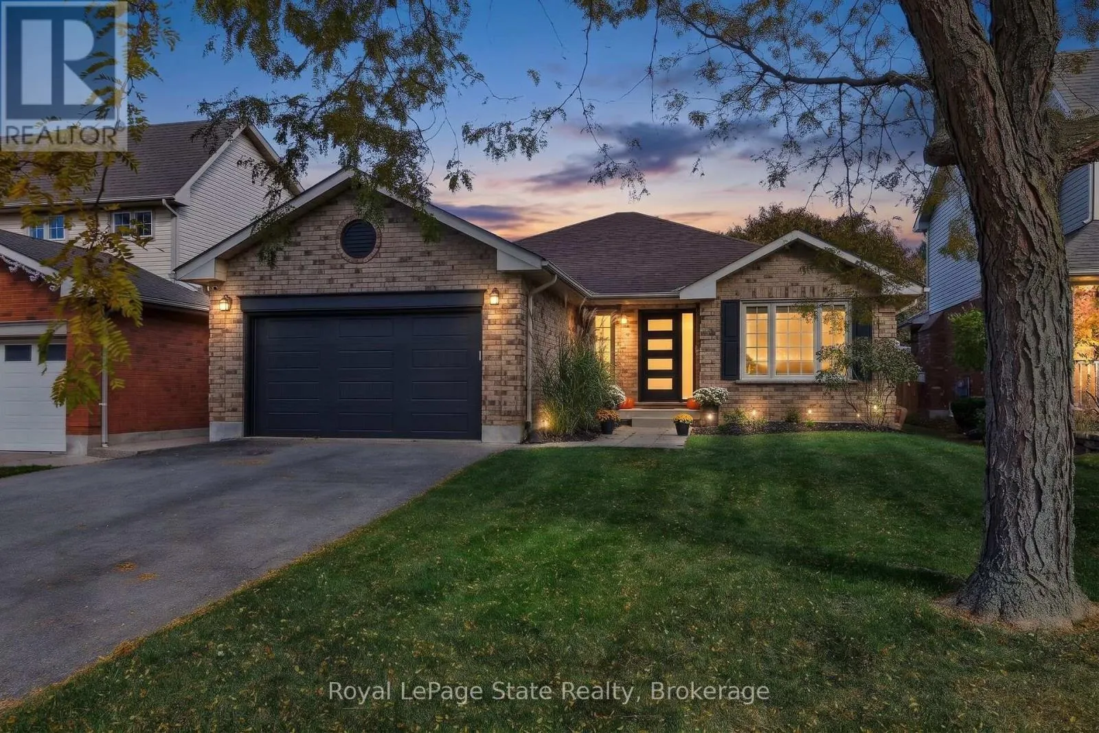 223 STAGECOACH DRIVE