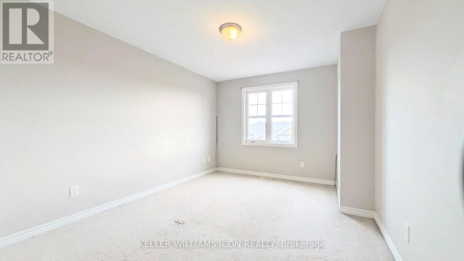 83 BUFFALOGRASS CRESCENT