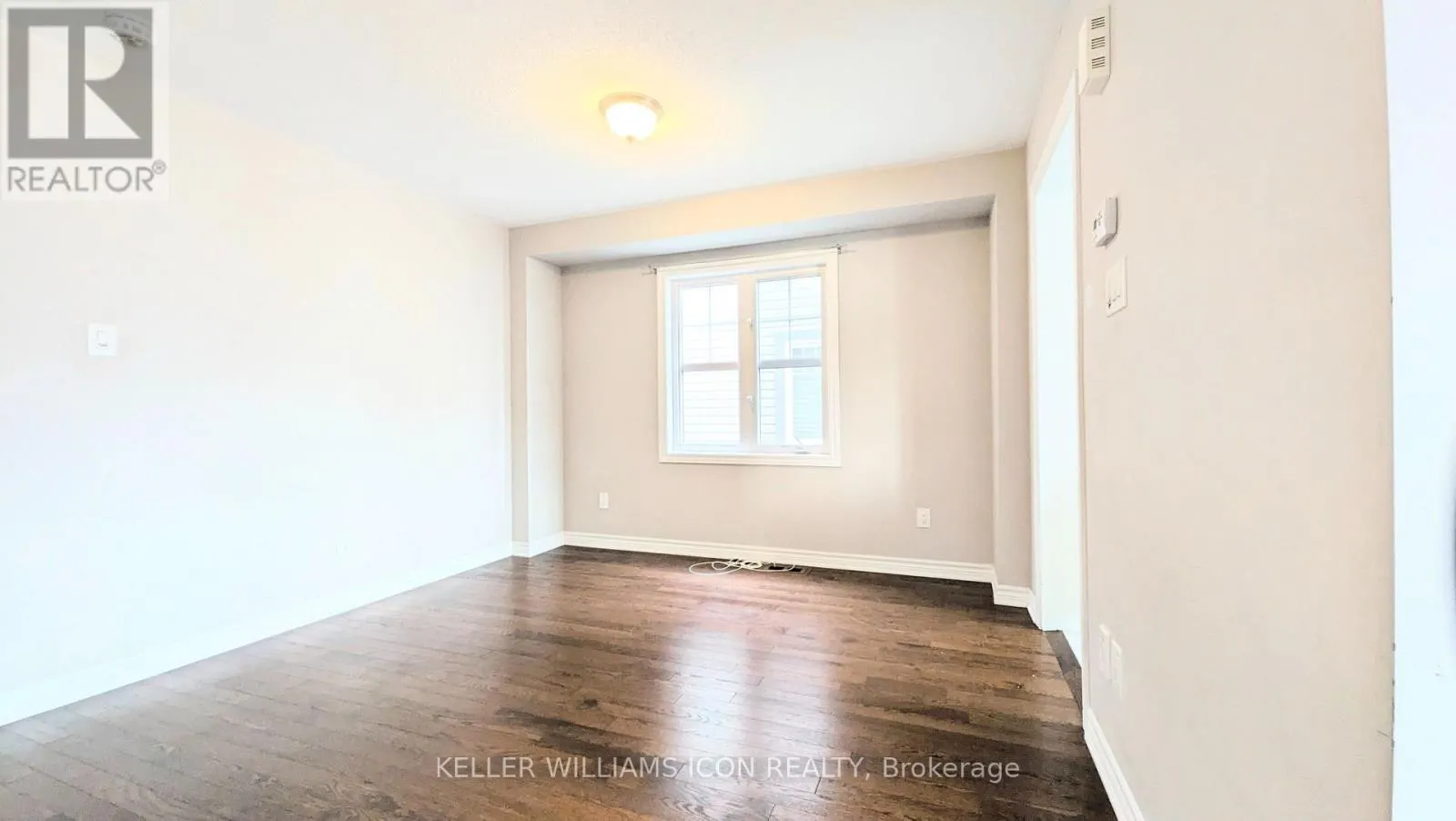 83 BUFFALOGRASS CRESCENT
