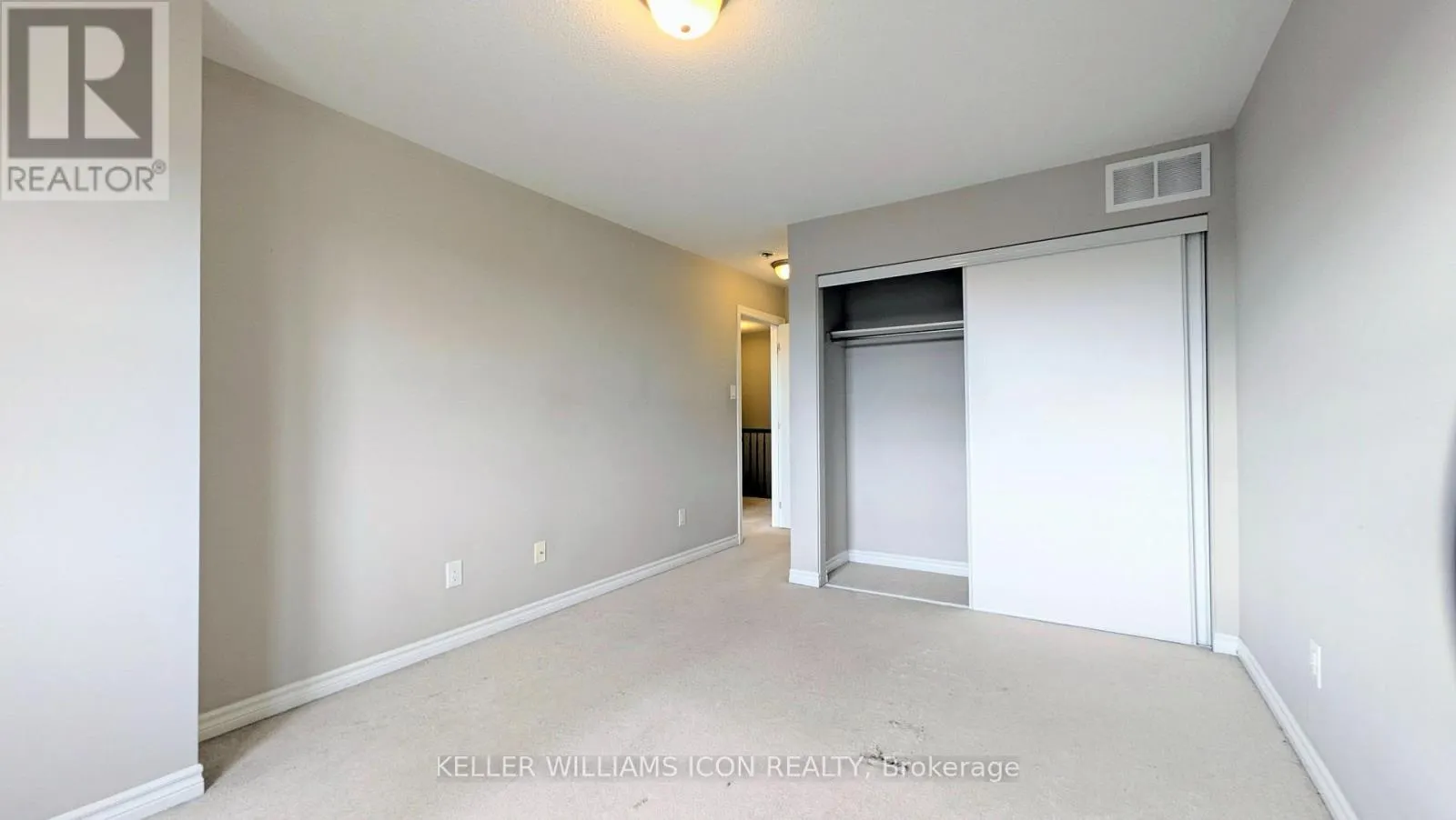 83 BUFFALOGRASS CRESCENT