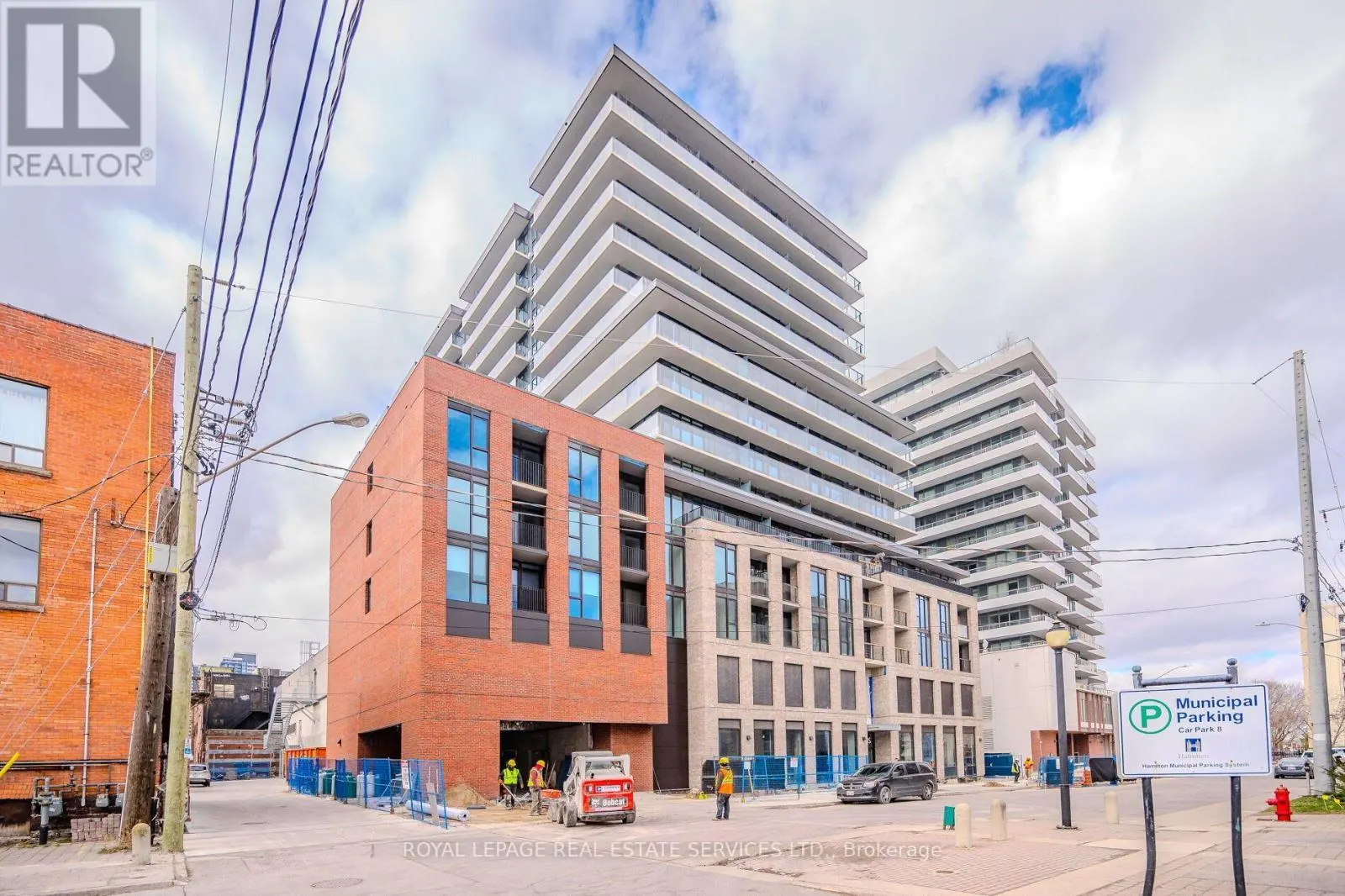 522 - 1 JARVIS STREET