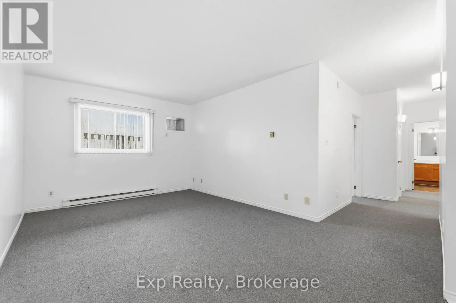 301 - 117 PRINCE EDWARD STREET #301